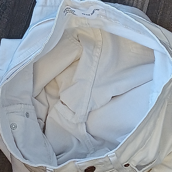 ๐๐ฒ๐๐ถ'๐ ๐ ๐ถ๐ฑ๐ฅ๐ถ๐๐ฒ ๐ฆ๐ธ๐ถ๐ป๐ป๐ ๐๐ฟ๐ผ๐ฝ ๐๐ถ๐๐๐ฟ๐ฒ๐๐๐ฒ๐ฑ ๐๐ฒ๐ฎ๐ป๐ - Picture 4 of 10